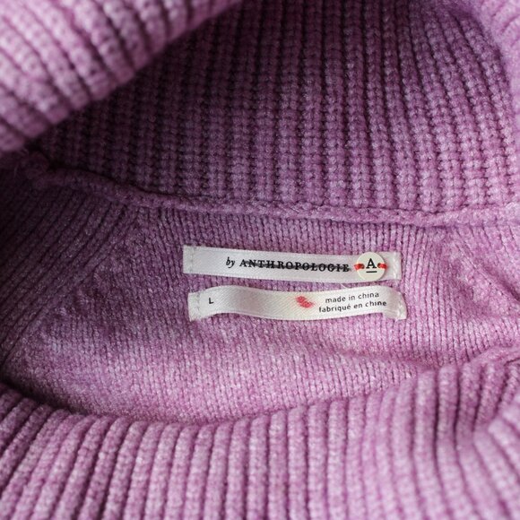 By Anthropology A Women Sweater Turtleneck SZ M Light Purple lit Sides Warm - Picture 4 of 4